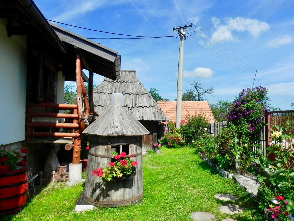 Holiday Home Captain'S Village Sljivovica  Extérieur photo